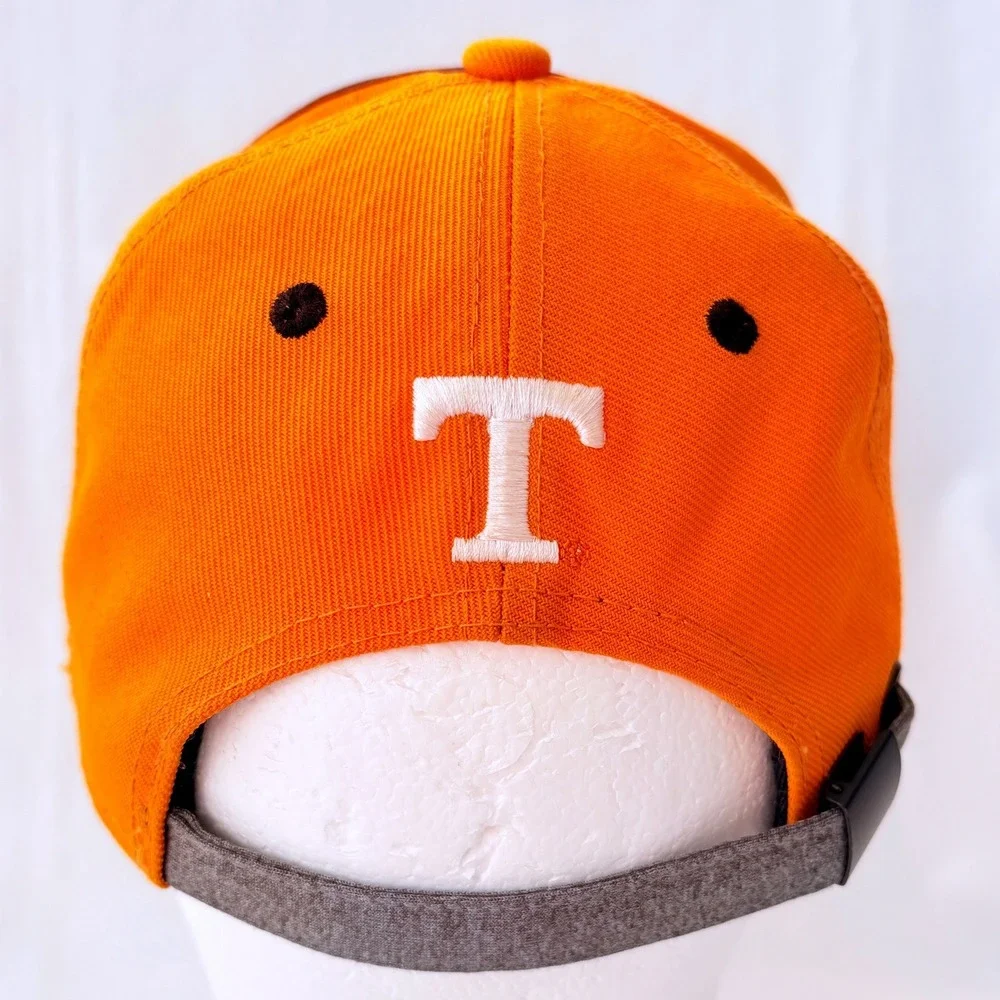 Nike Tennessee Volunteers Nike True Youth Adjustable Strapback Hat Cap Signed